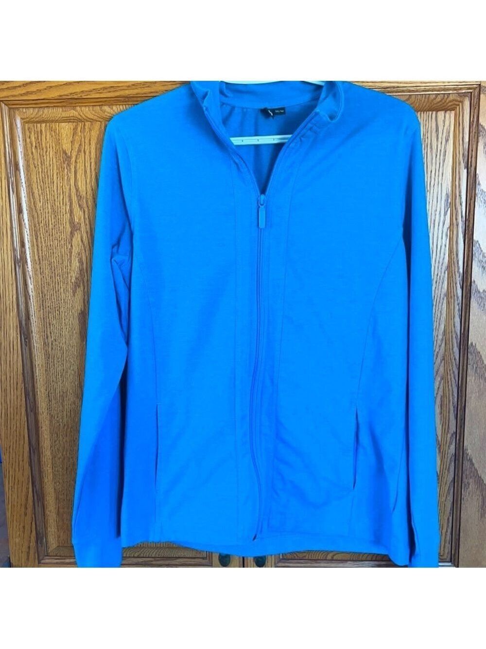 Roots jacket size M, BNWOT 🔥🔥